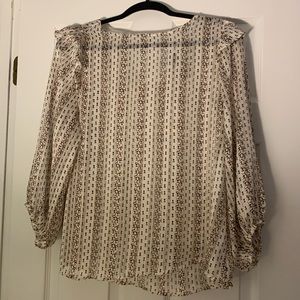 Top with neutral print